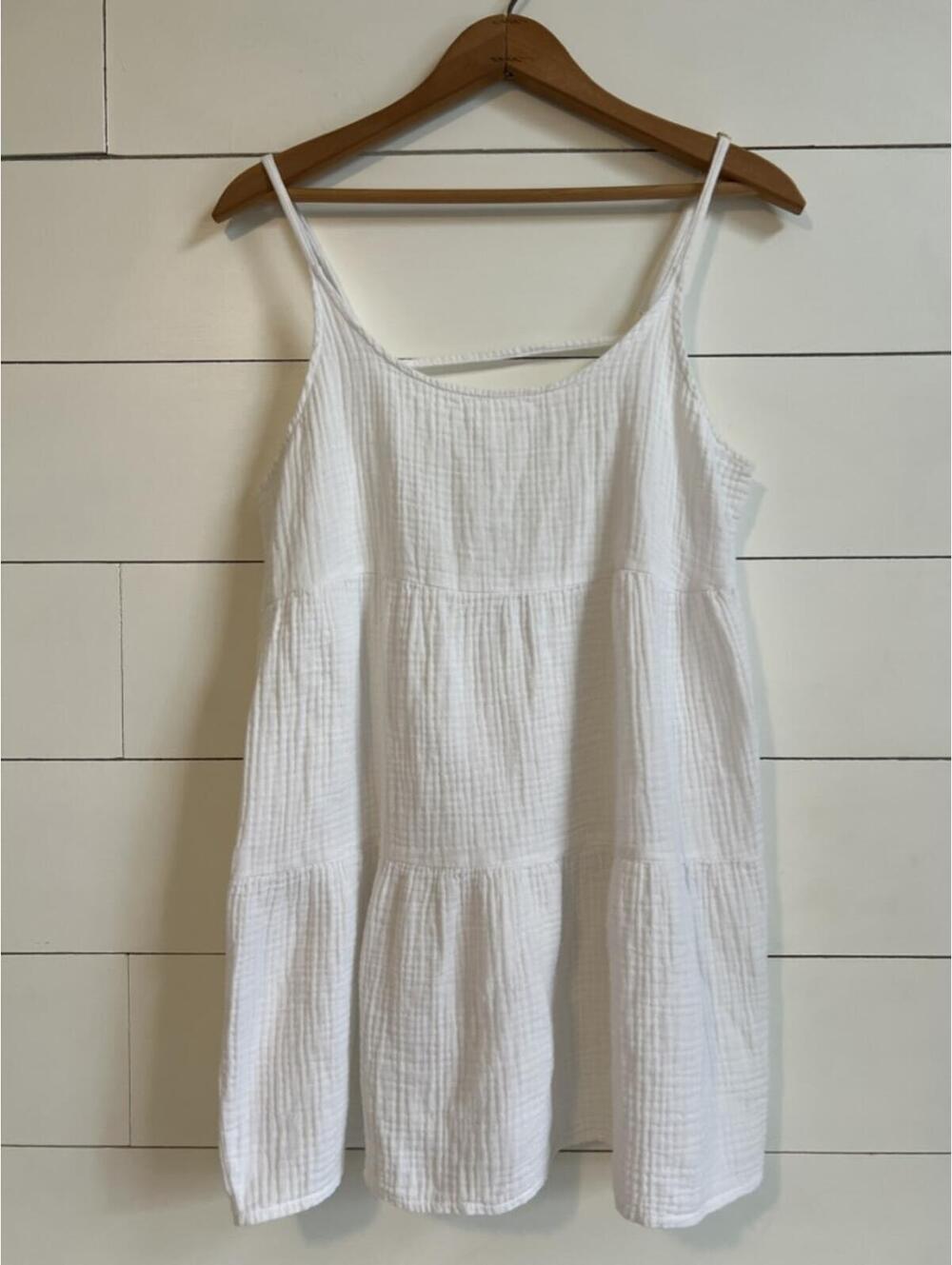 Wild Fable Summer Gauzy White Tunic Women's Size M Beach Coverup Boho Lagenlook